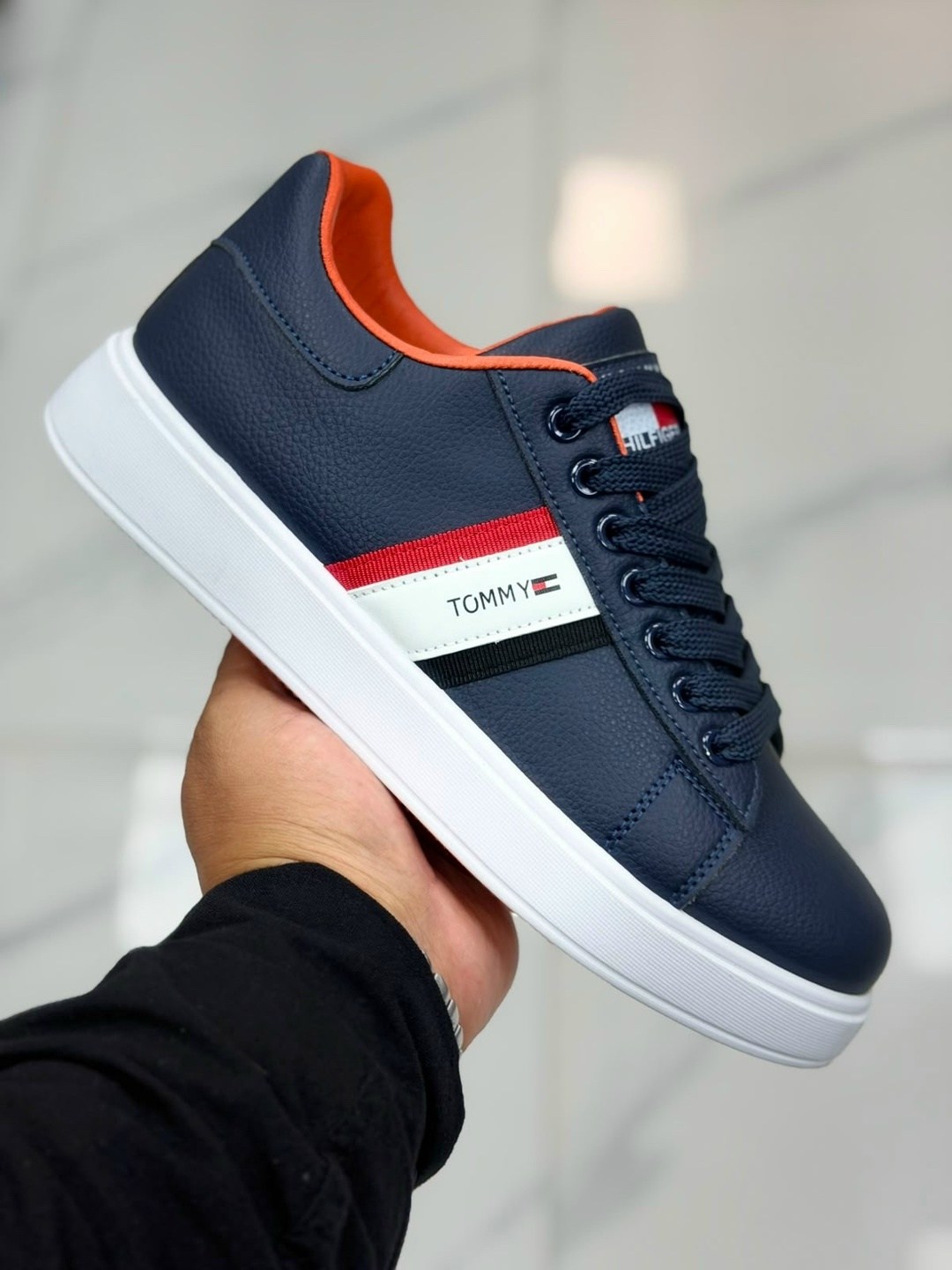 ,кеды томми хилфигер мужские,кроссовки мужские tommy hilfiger,спортивная ,кроссовки tommy hilfiger