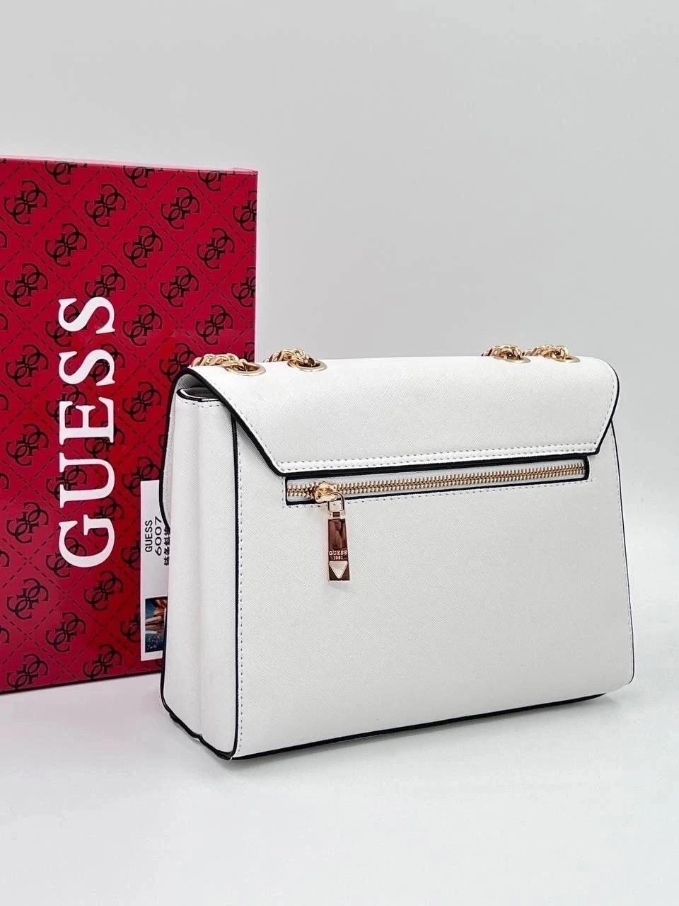 сумка женская guess,сумка guess,белая сумка guess,сумка на плечо женская guess,сумка guess женская через плечо