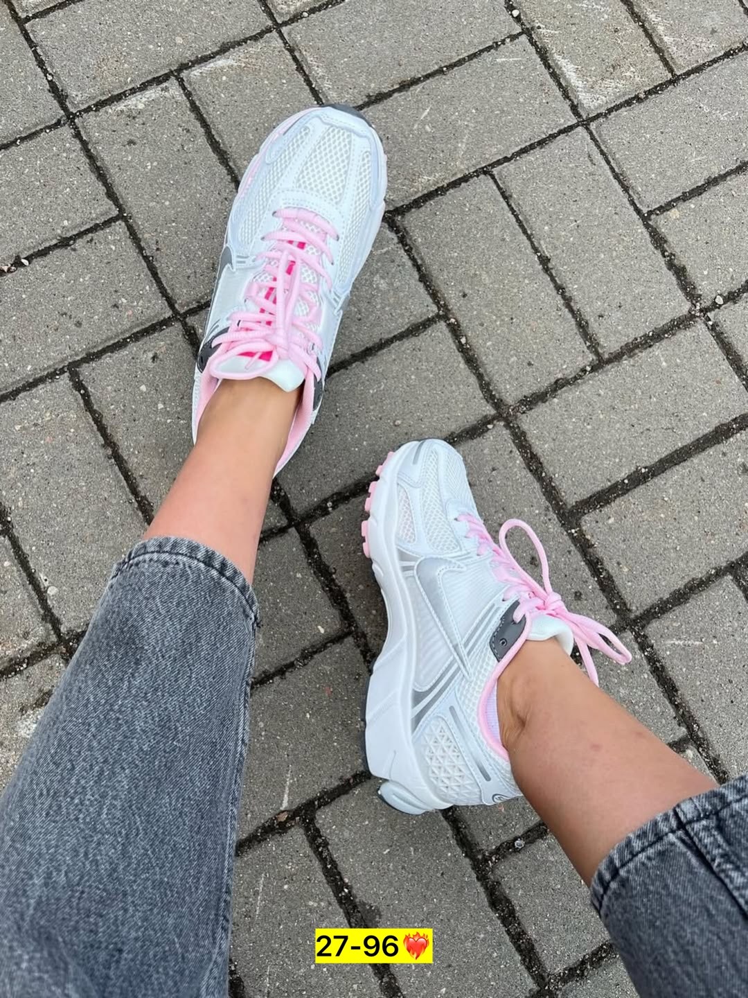 женские кроссовки nike,женские кроссовки nike air zoom vomero 5,кроссовки nike zoom vomero 5,кроссовки женскиe,кроссовки