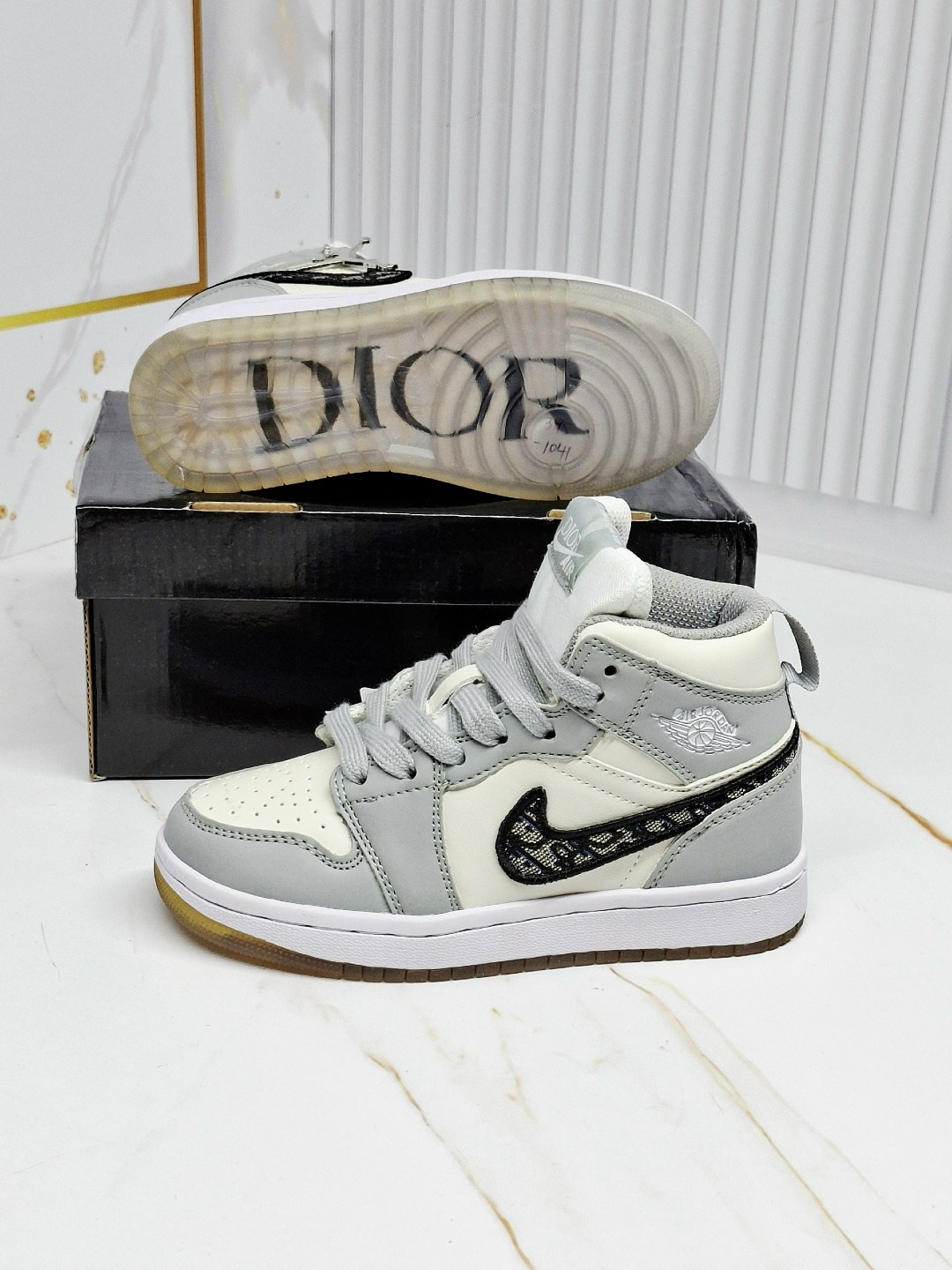 кроссовки nike air jordan retro 1 high dior,кроссовки,кеды найк диор,dior кроссовки,кроссовки nike air jordan 1
