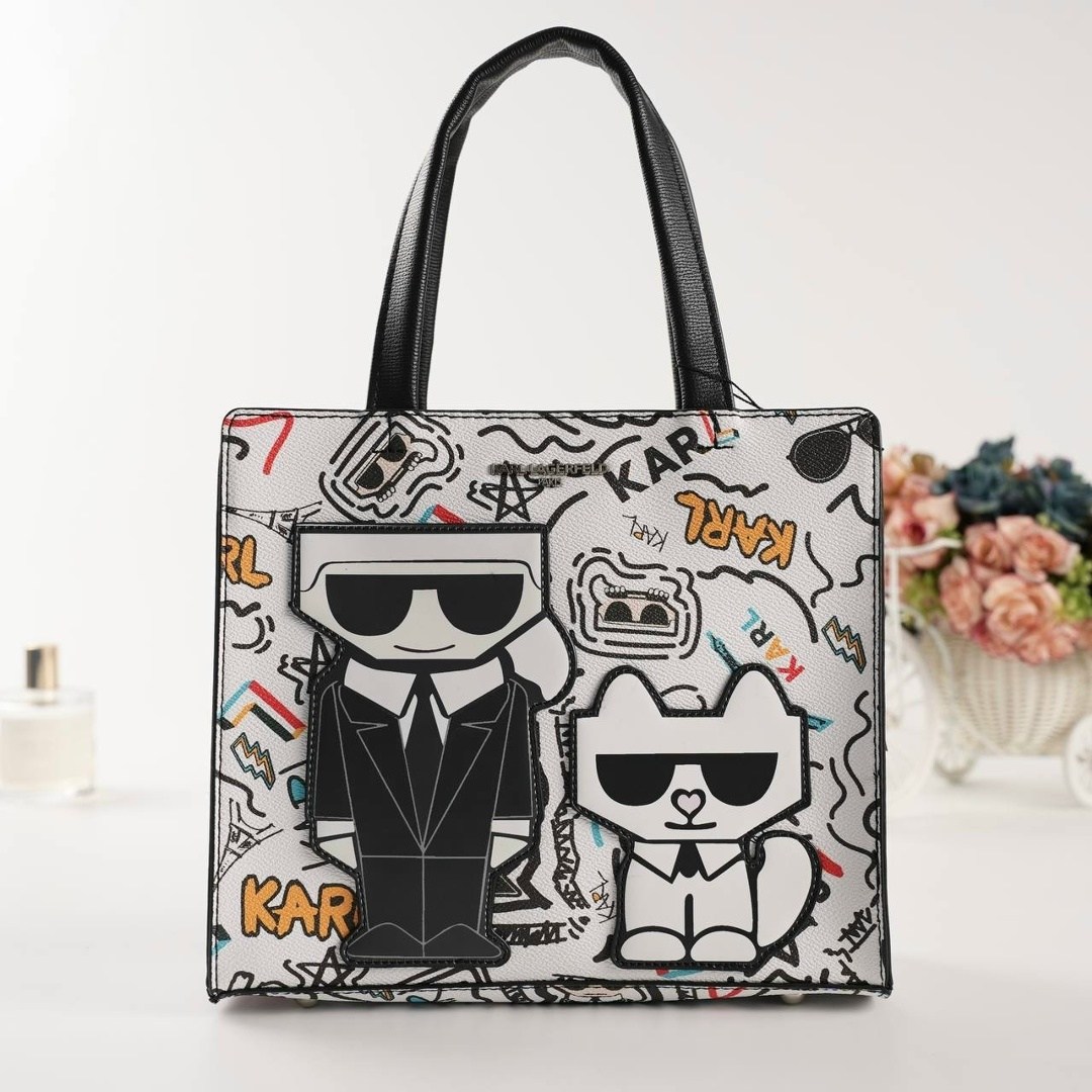 сумка karl lagerfeld,карл лагерфельд сумка,женская сумка с принтом,сумка карл лагерфельд париж,сумка шоппер с декором karl lagerfeld