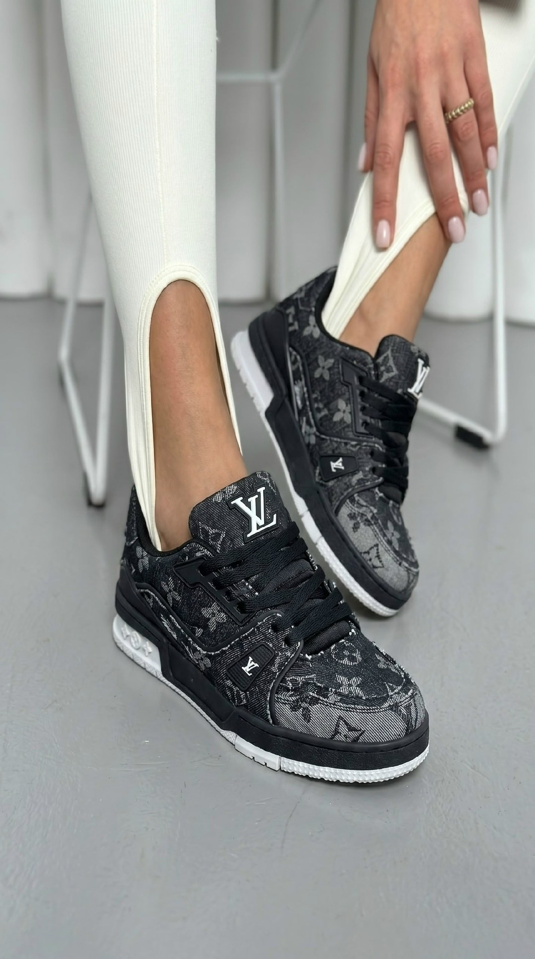 кроссовки louis vuitton кроссовки louis vuitton,кроссовки lv trainers blue black denim monogram louis vuitton,кроссовки louis vuitton trainer,кроссовки louis vuitton,кроссовки луи виттон
