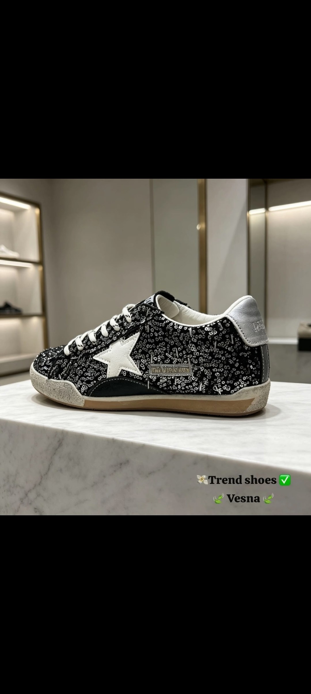 ,кеды super-star с блестками golden goose черный,golden goose кеды hi star с блестками белый,кроссовки golden goose,кеды golden goose