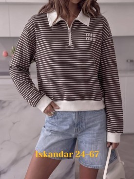 Свитер