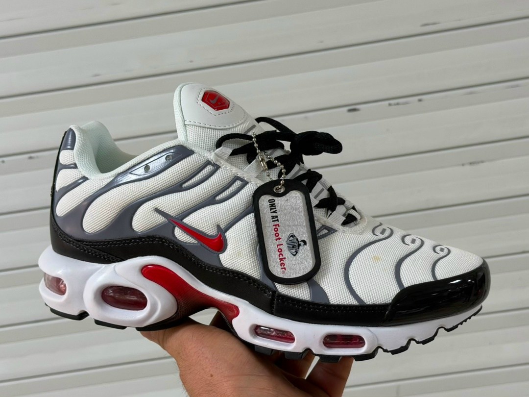 спортивные кроссовки унисекс nike air max plus tn черные,nike air max plus tn,кроссовки nike air max plus tn,спортивные кроссовки унисекс nike air max plus tn черные 41 eu,nike air max plus