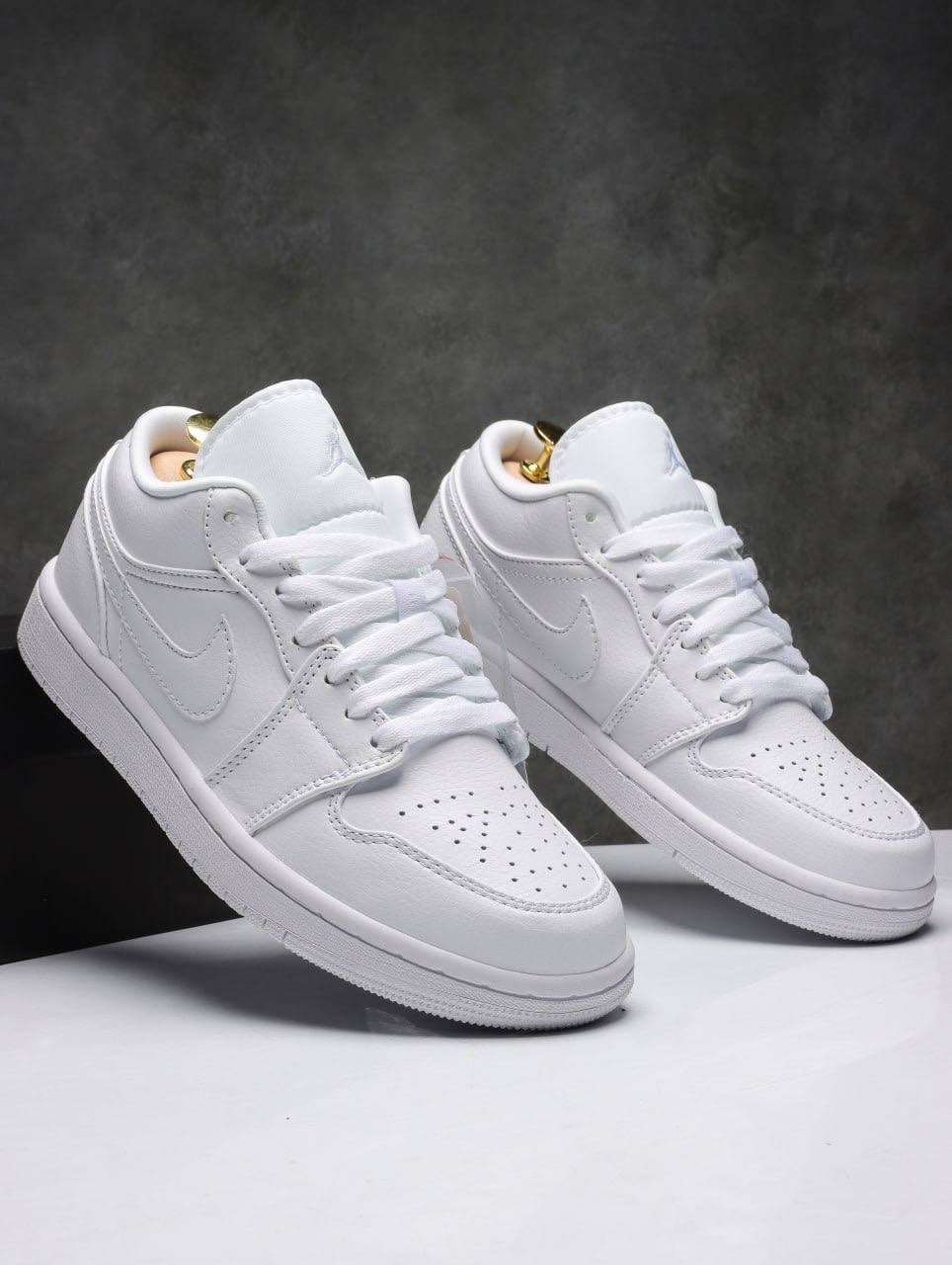 air jordan 1 low triple white,кроссовки air jordan 1 low triple white,кроссовки nike air jordan 1 low,nike air jordan 1 low white,nike air jordan 1 low