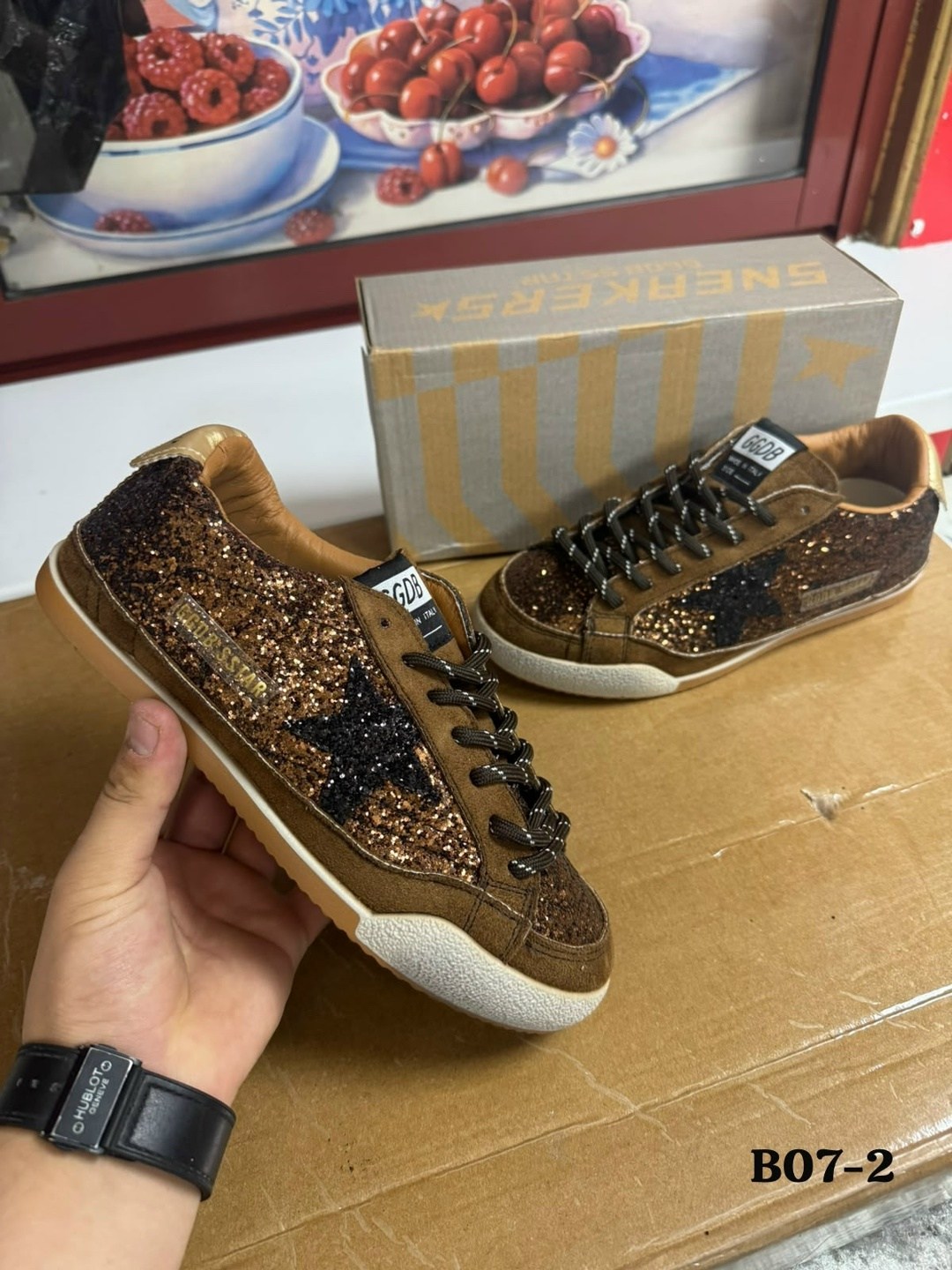,golden goose кроссовки,замшевые кроссовки,женские кроссовки,брендовая