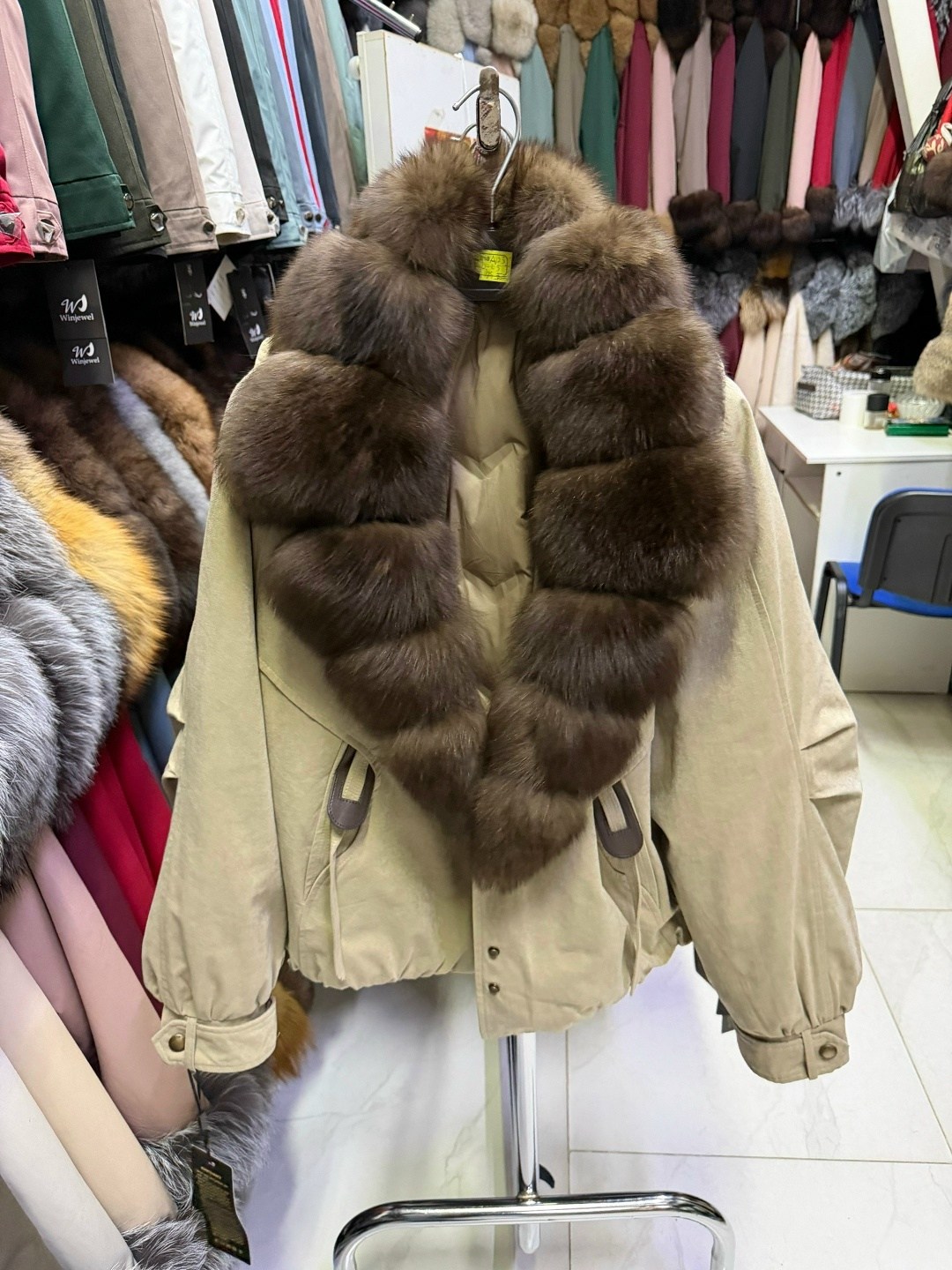 парка с мехом,куртка с мехом,парка с натуральным мехом,парка с меховым,парка женская с натуральным мехом