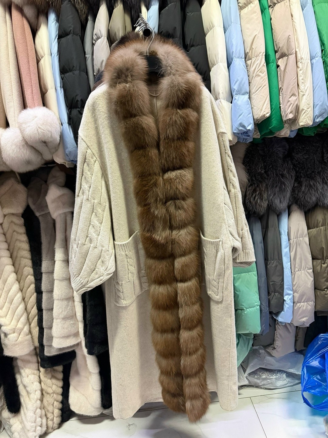 кардиган с мехом финского песца yana kraft brand,кардиган с мехом песца,кардиган с мехом финского песца,кардиган с мехом,пальто женское с натуральным мехом