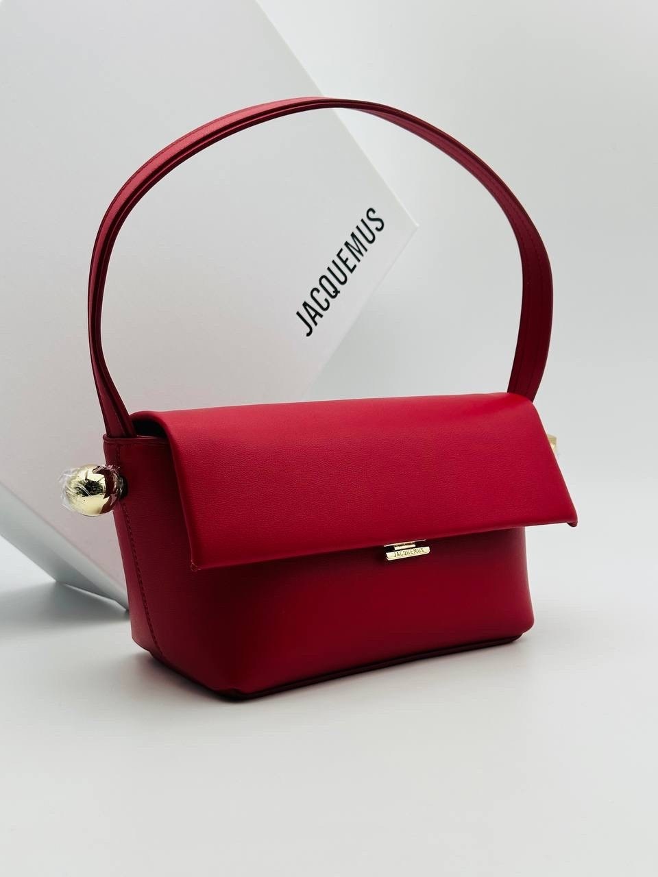 сумка,сумка jacquemus,женская сумка,модная сумка,jacquemus сумка на плечо