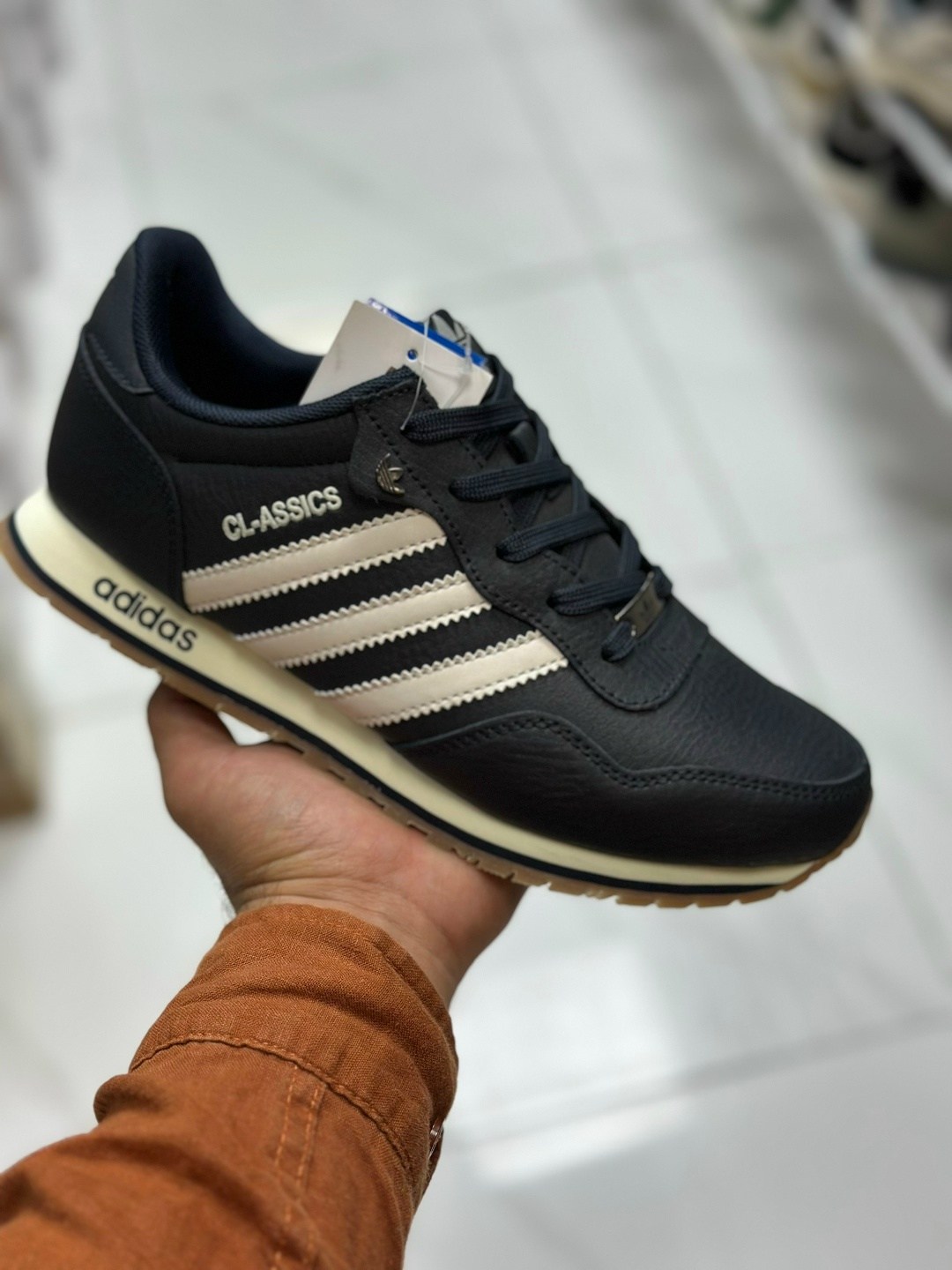 кроссовки мужские adidas,кроссовки adidas classic,кроссовки adidas,кроссовки adidas adidas,кроссовки адидас cl classic