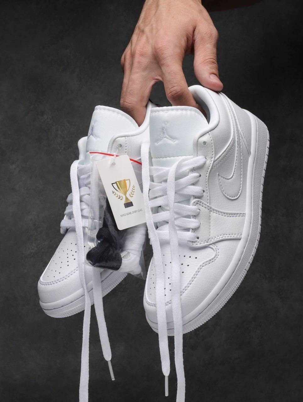 air jordan 1 low triple white,кроссовки air jordan 1 low triple white,кроссовки nike air jordan 1 low,nike air jordan 1 low white,nike air jordan 1 low