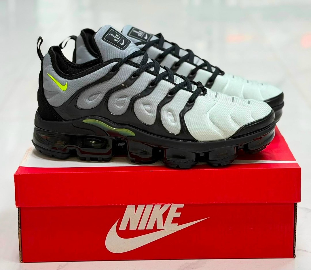 найк вапормакс плюс расцветки,кроссовки nike air vapormax plus,nike vapormax plus,nike air vapormax plus,nike air vapormax