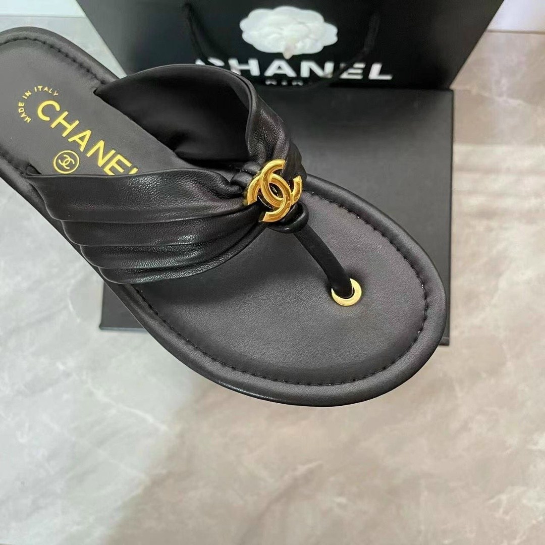 шлепанцы шанель женские,шлепанцы chanel,шлепки шанель женские,шлепки шанель,шлепанцы женские chanel