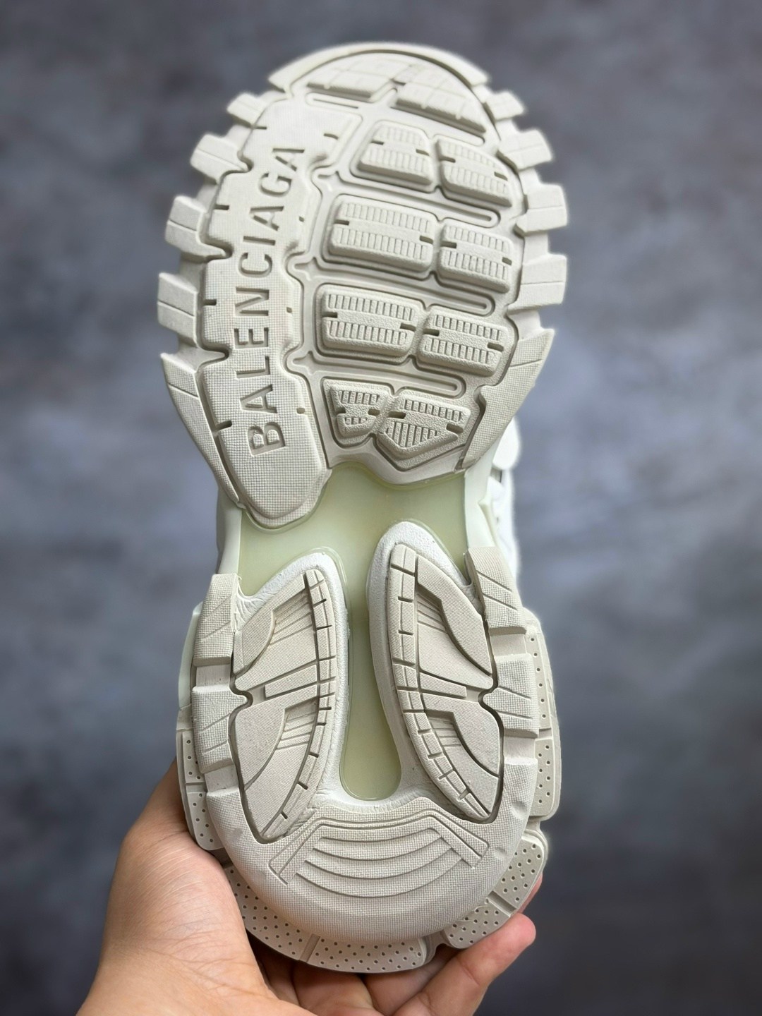 кроссовки balenciaga,кроссовки balenciaga track,кроссовки женские balenciaga,кроссовки мужские "balenciaga track" р. 41-45,мужские весенние кроссовки balenciaga track