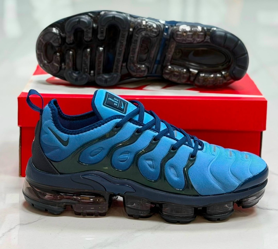 найк вапормакс плюс расцветки,кроссовки nike air vapormax plus,nike vapormax plus,nike air vapormax plus,nike air vapormax