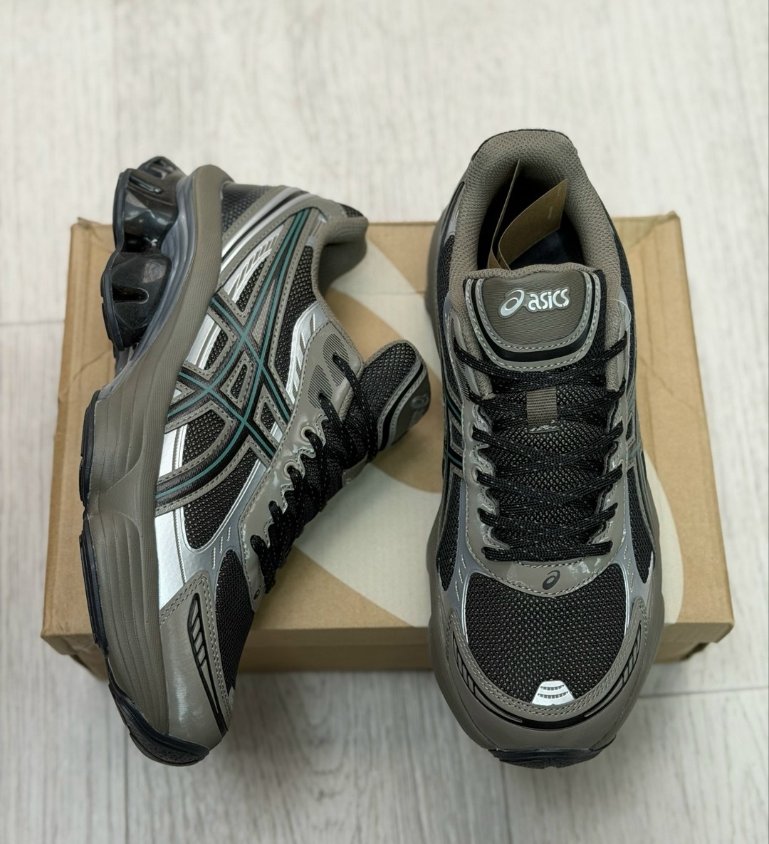 кроссовки asics,кроссовки asics gel,кроссовки asics gel-kinetic fluent черный,кроссовки gel,кроссовки asics gel-kinetic fluent black/dark taupe