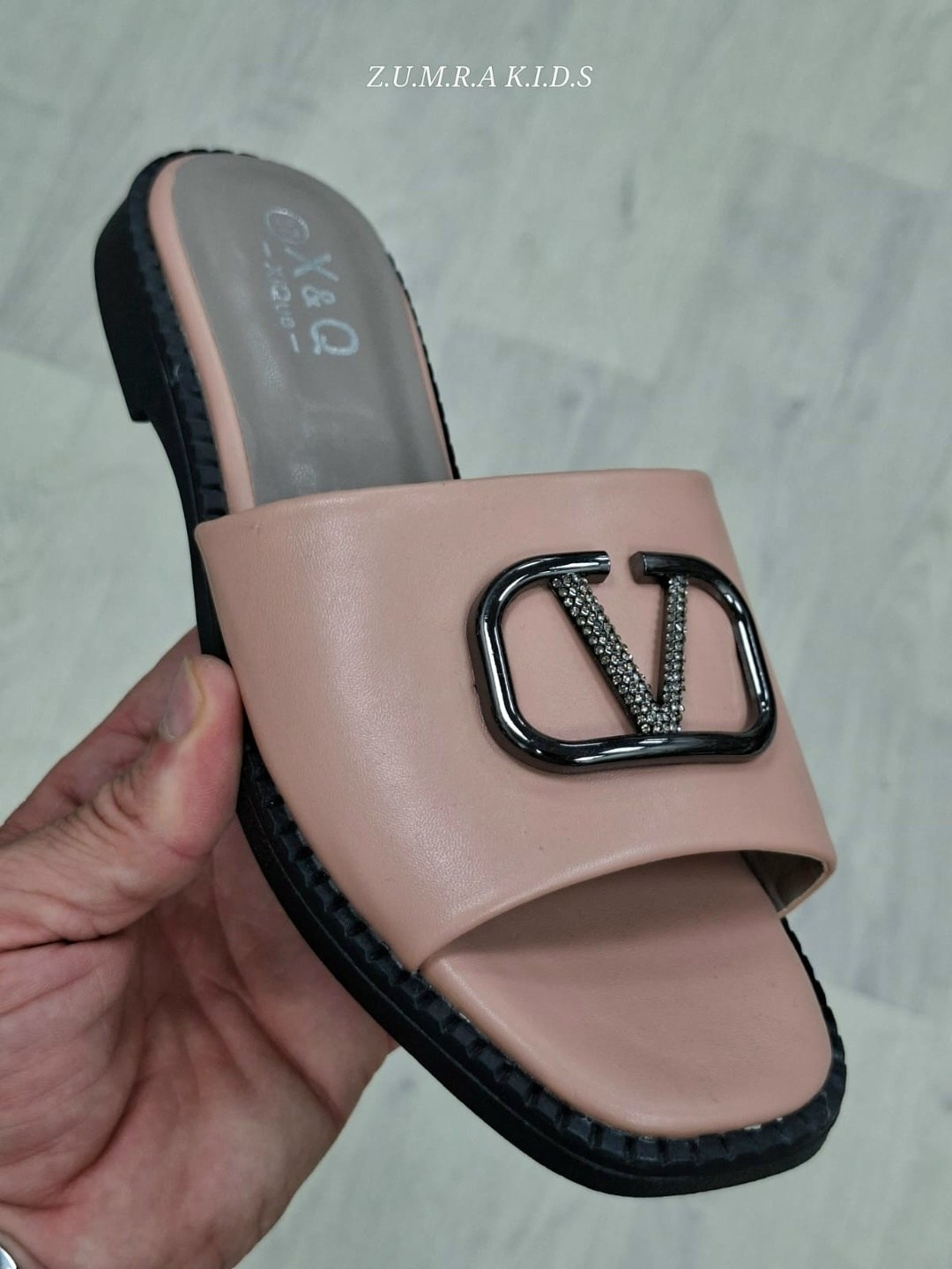 шлепанцы шанель черные,шлепки шанель,шлепанцы chanel,шлепки шанель женские,шлепанцы женские