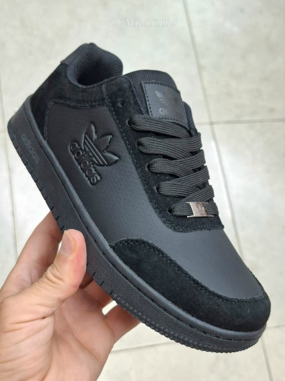 кроссовки мужские adidas,кроссовки adidas,зимние кроссовки adidas в28054,кроссовки мужские зимние адидас,