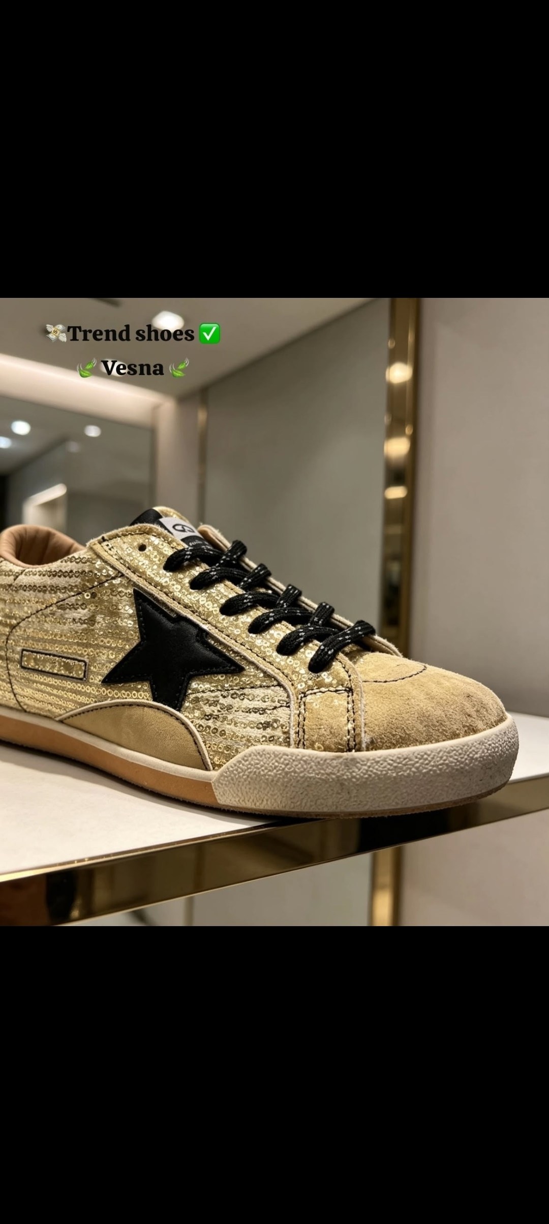 ,кеды super-star с блестками golden goose черный,golden goose кеды hi star с блестками белый,кроссовки golden goose,кеды golden goose