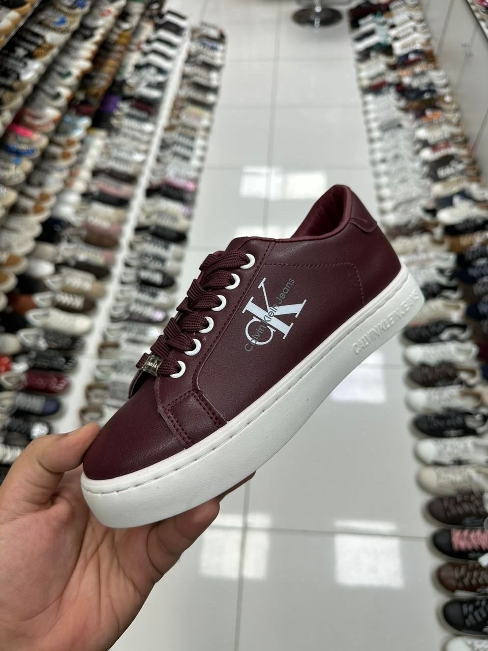 ,кроссовки женскиe,кеды белые,кроссовки мужские calvin klein,белые кроссовки