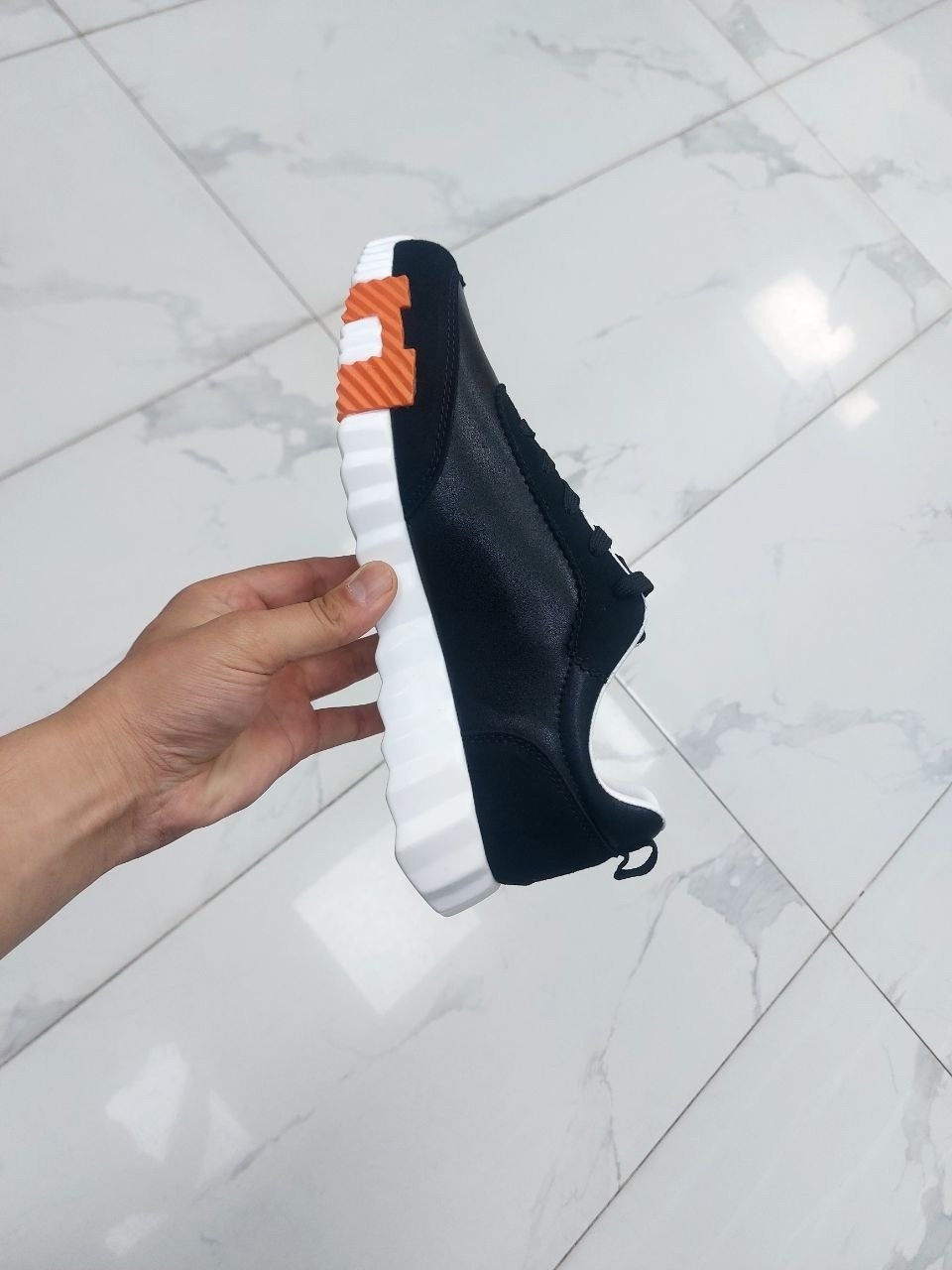 мужские кроссовки hermes,кроссовки hermes,,кроссовки брендовые,спортивная