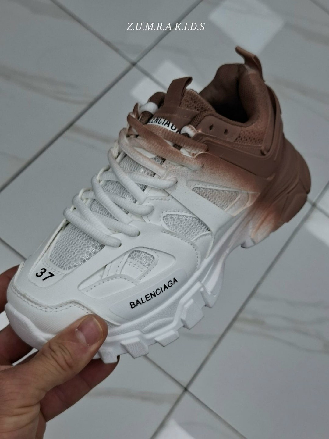 кроссовки balenciaga,кроссовки balenciaga женские,баленсиага кроссовки в сетку,кроссовки,balenciaga кроссовки track