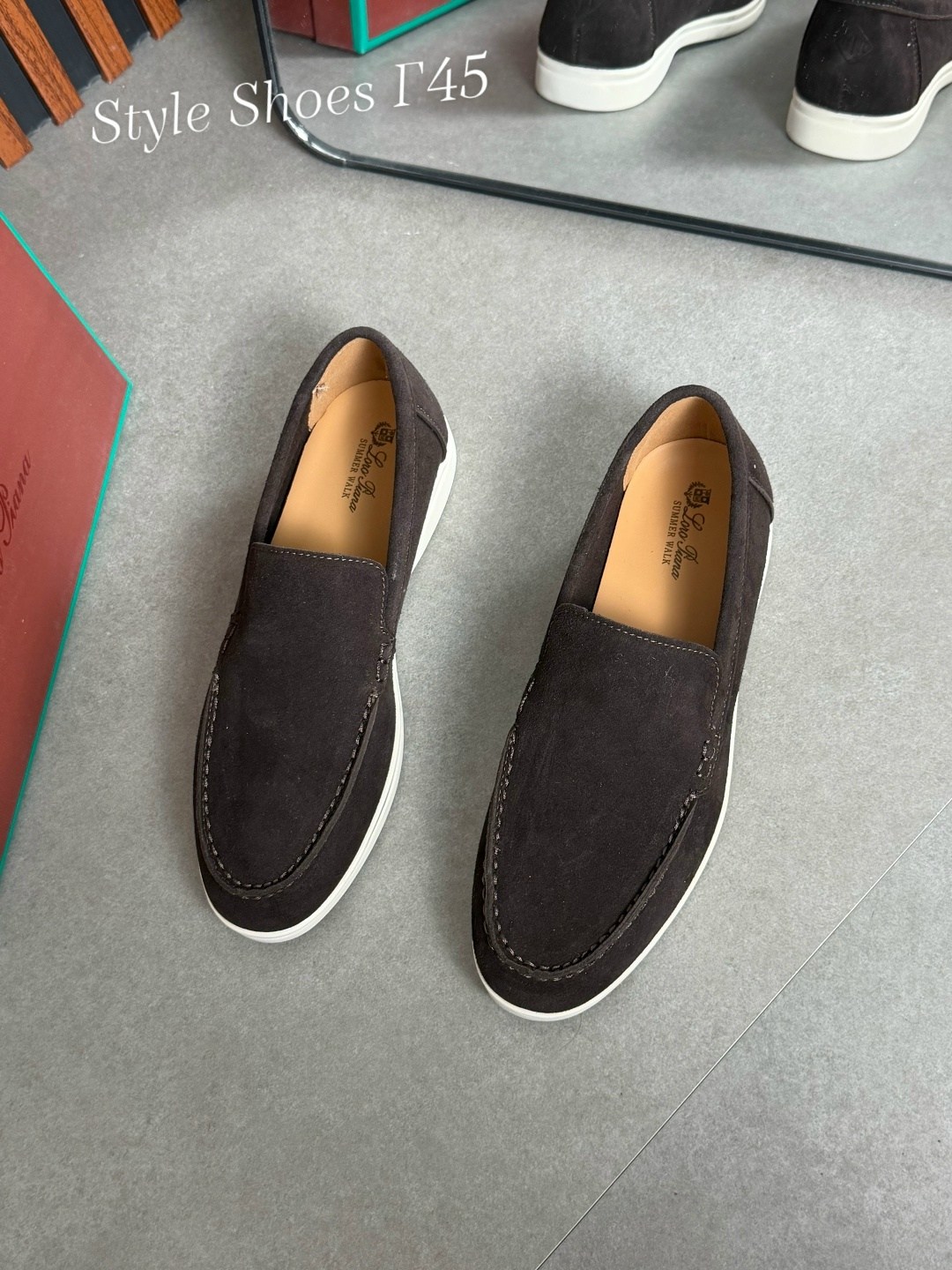 замшевые лоферы loro piana,loro piana мужские лоферы,лоферы loro piana,мужские замшевые лоферы,замшевые лоферы