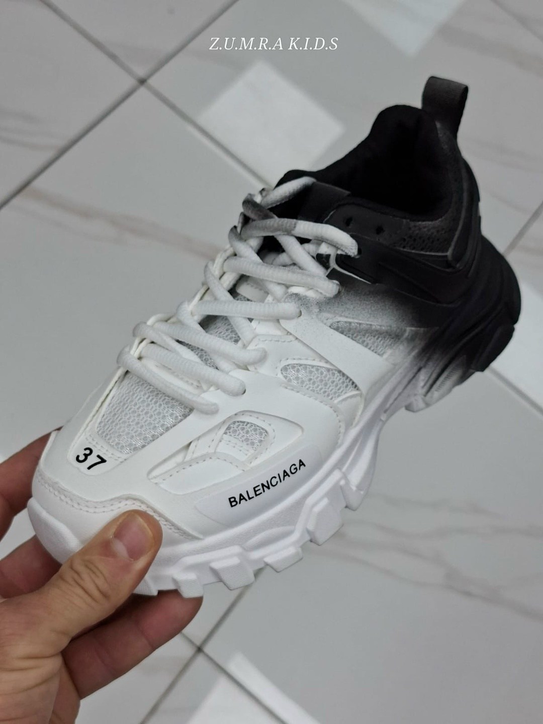 кроссовки balenciaga,кроссовки balenciaga женские,баленсиага кроссовки в сетку,кроссовки,balenciaga кроссовки track