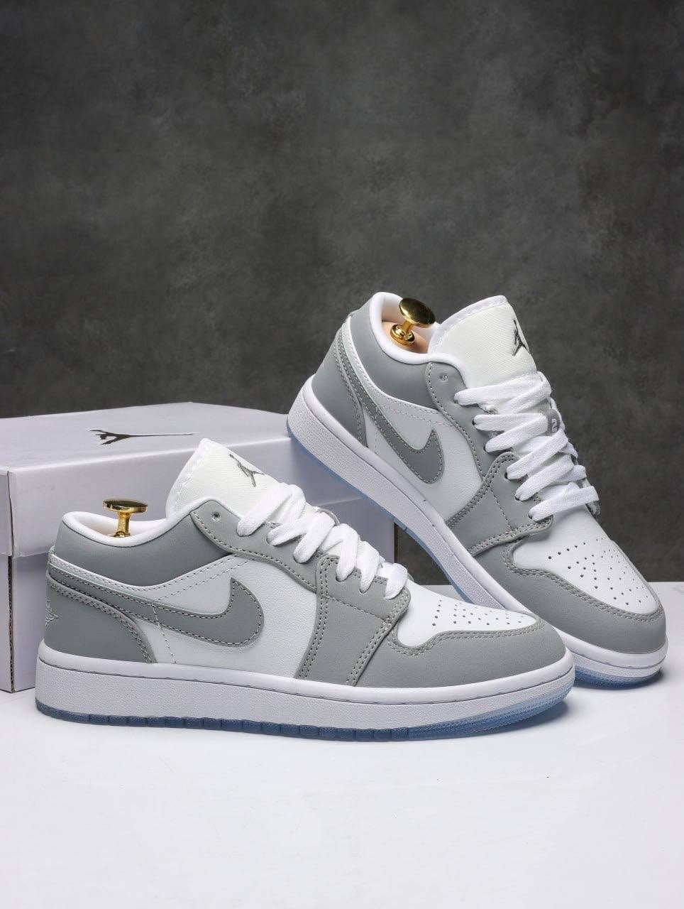 nike air jordan 1 low wolf grey,nike air jordan 1 low,кроссовки nike air jordan 1 low,кроссовки nike air jordan 1 low wolf grey,nike air jordan 1 low paris grey