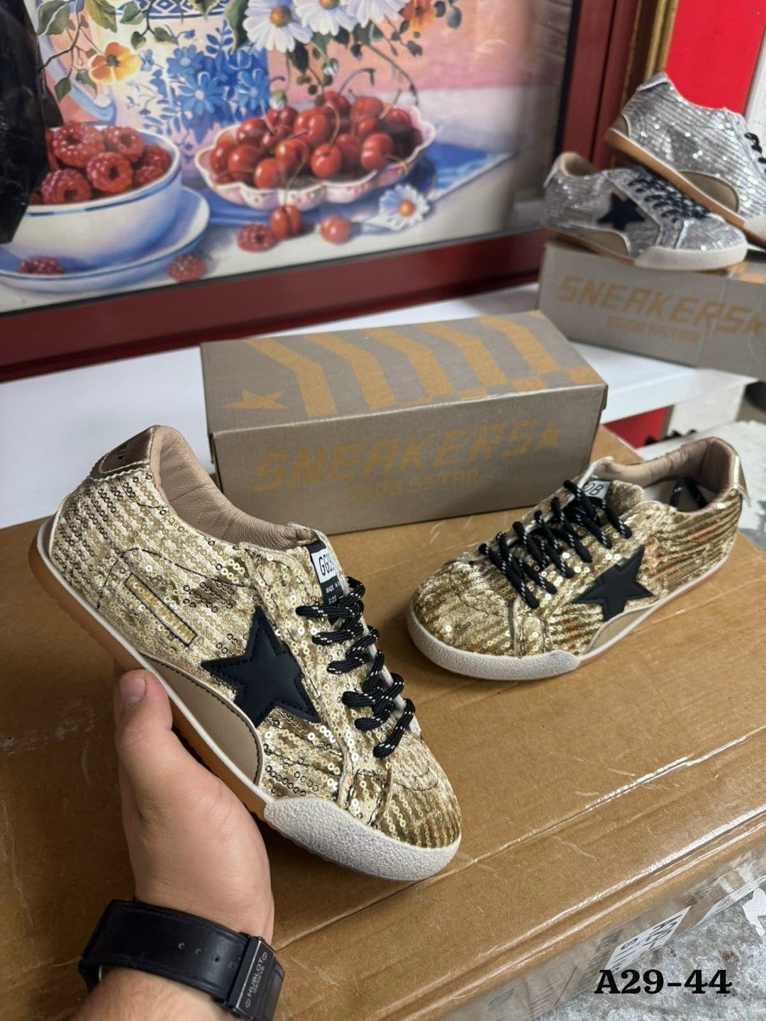 ,golden goose кроссовки,golden goose кеды,golden goose sneakers,golden goose superstar