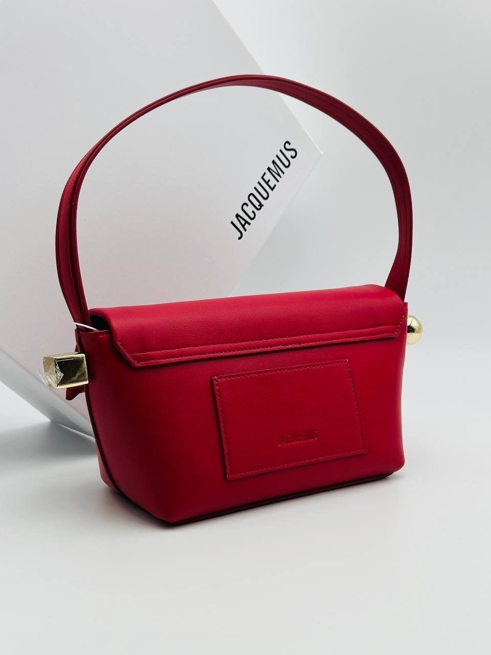 сумка,сумка jacquemus,женская сумка,модная сумка,jacquemus сумка на плечо