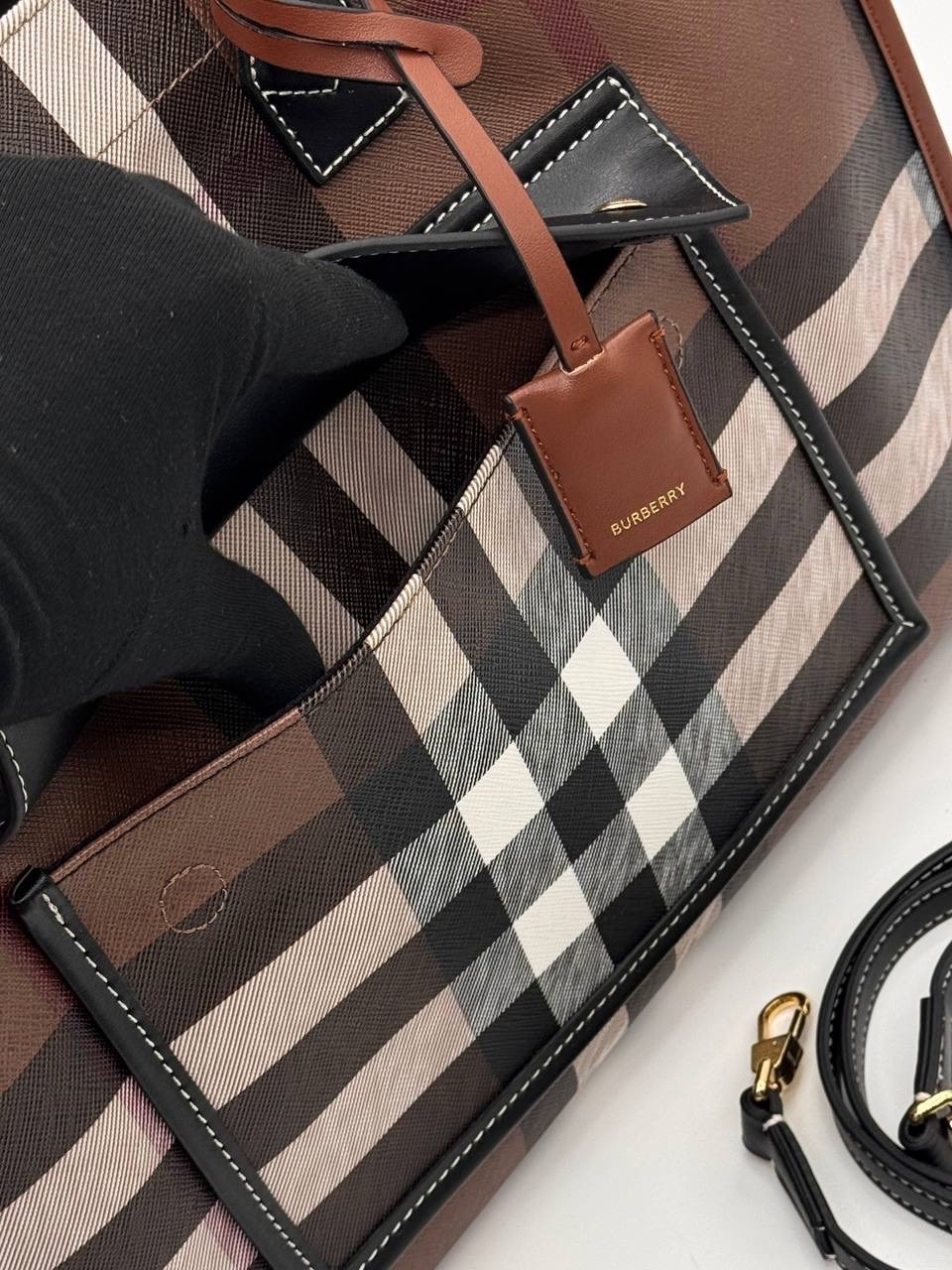 сумка тоут burberry,burberry сумка,сумка женская burberry,burberry tote bag,burberry клетчатая сумка среднего размера коричневый
