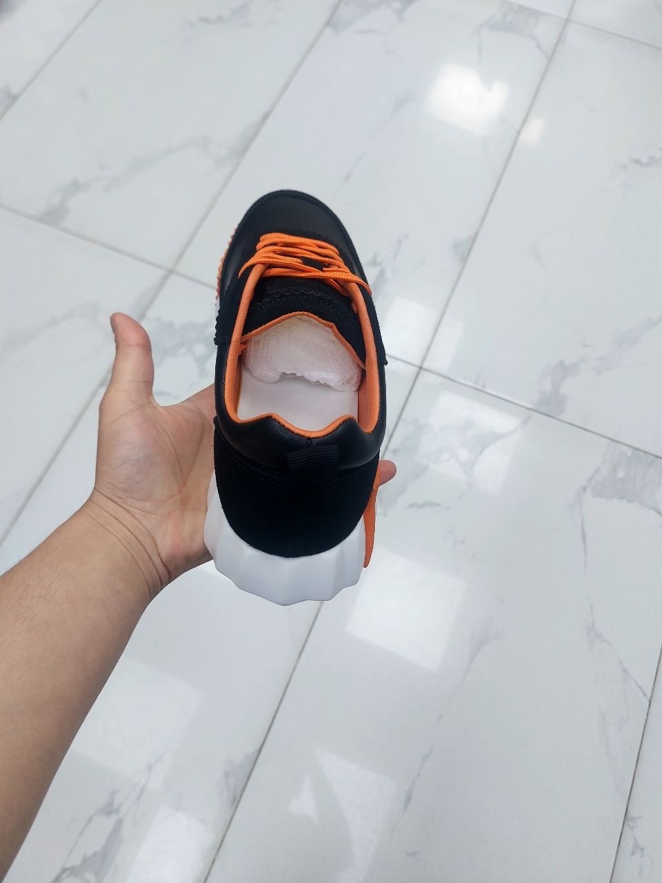 ,кроссовки hermes,кроссовки мужские hermes,кроссовка мужской,мужские кроссовки