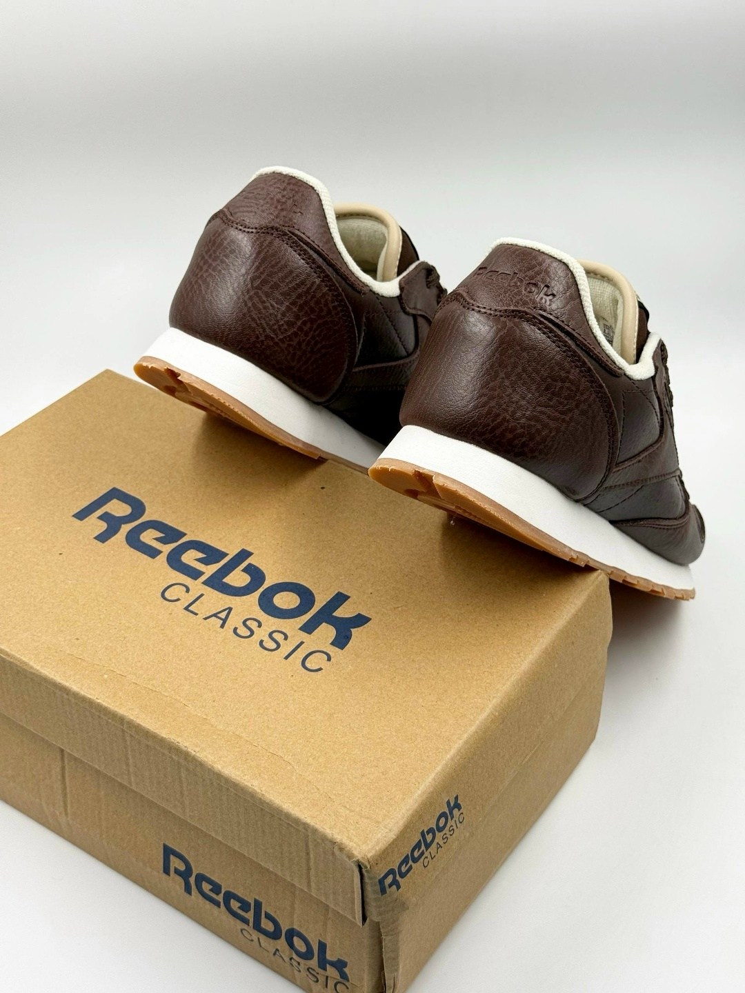 reebok classic leather lux,мужские кроссовки reebok classic leather,кроссовки reebok classic leather,reebok classic leather,reebok classic leather horween