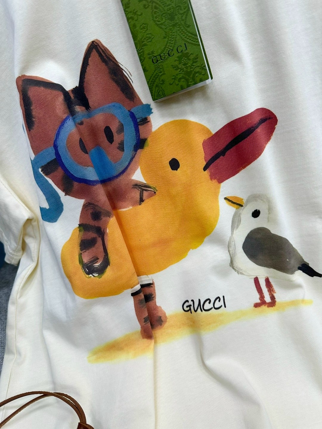 gucci футболка,летние футболки,футболки дизайн,футболка стильная,футболка