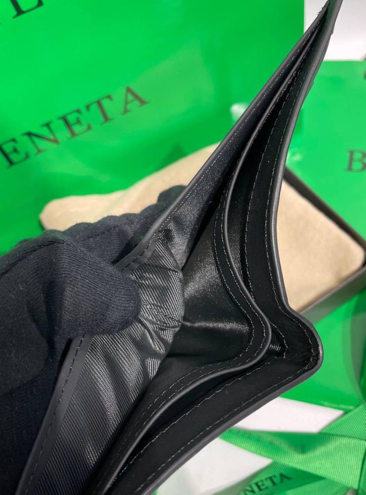кошелек bottega veneta,портмоне боттега венета мужской,обложка для паспорта bottega veneta,кошелек burberry,портмоне боттега венета