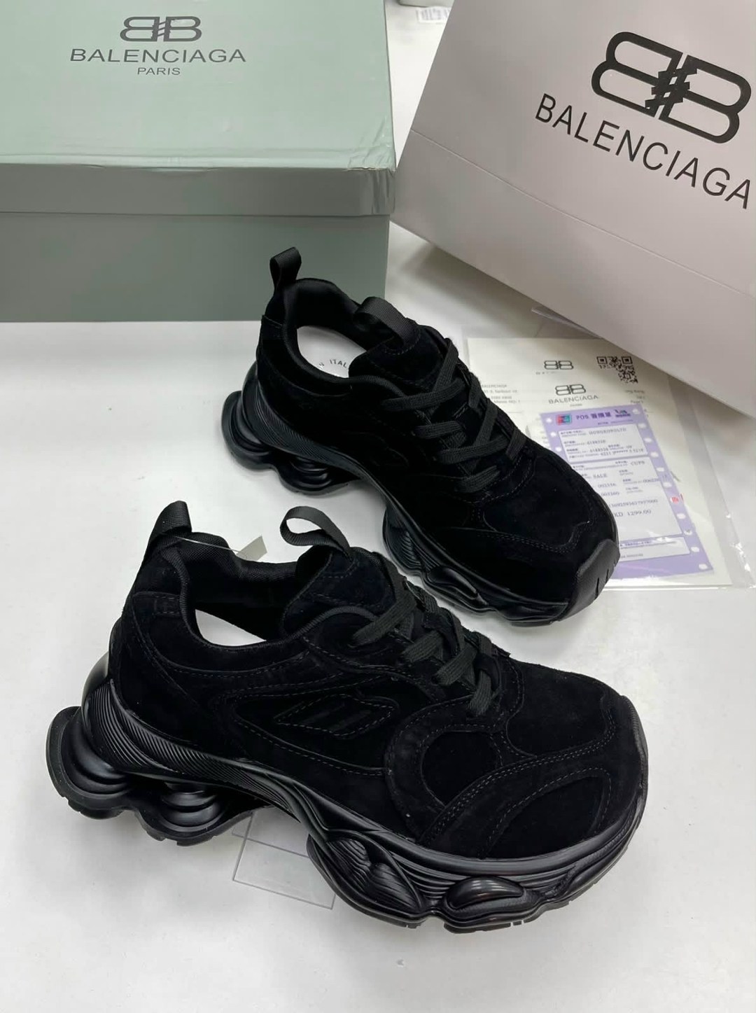 женские кроссовки balenciaga,balenciaga кроссовки черные,кроссовки balenciaga,balenciaga triple s кроссовки, balenciaga