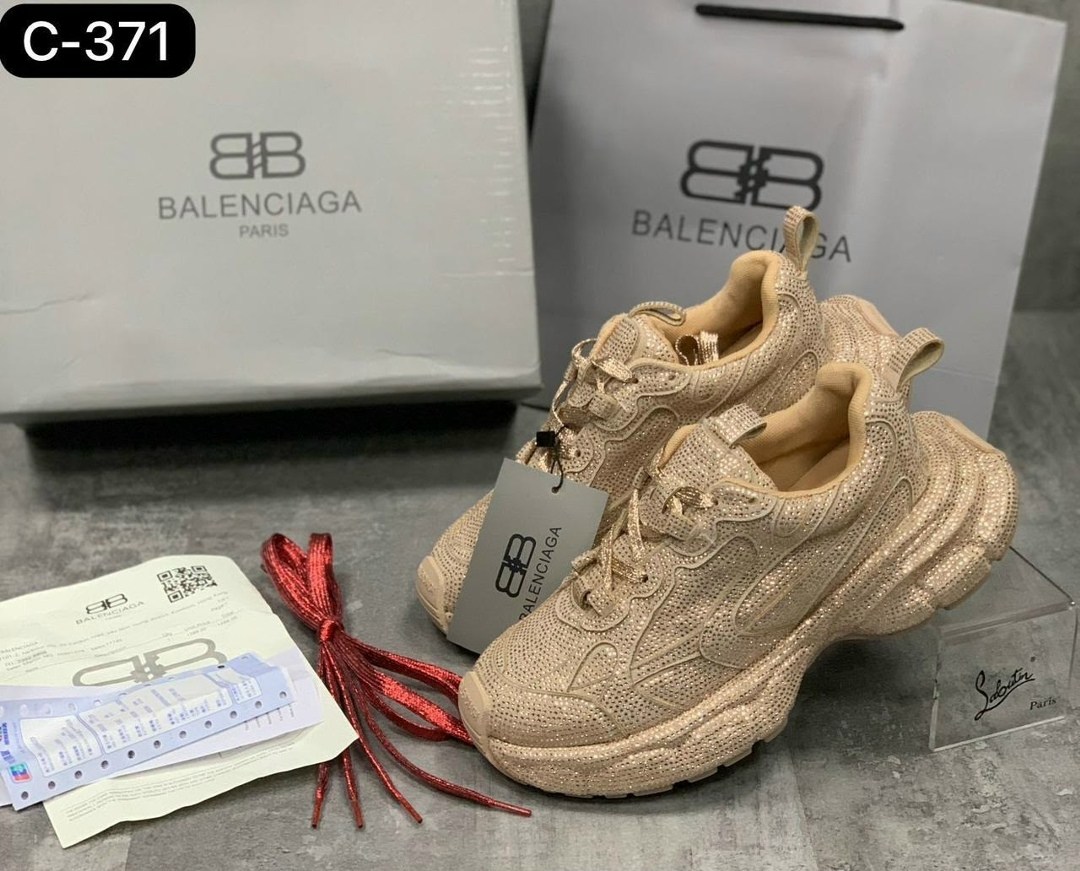 кроссовки balenciaga,кроссовки женские balenciaga,кроссовки balenciaga блестящие со стразами, balenciaga,кроссовки баленcиaгa