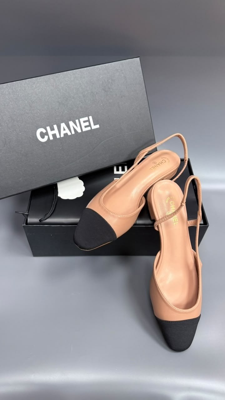 женские кожаные туфли chanel 2026-2026 бежевые с черным носом,chanel туфли,черно бежевые туфли шанель,туфли шанель,туфли шанель 2026