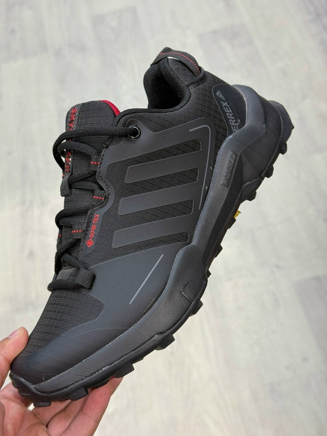 adidas terrex ax 4 gtx,adidas terrex ax 4,треккинговые кроссовки адидас,кроссовки adidas terrex,кроссовки мужские adidas terrex