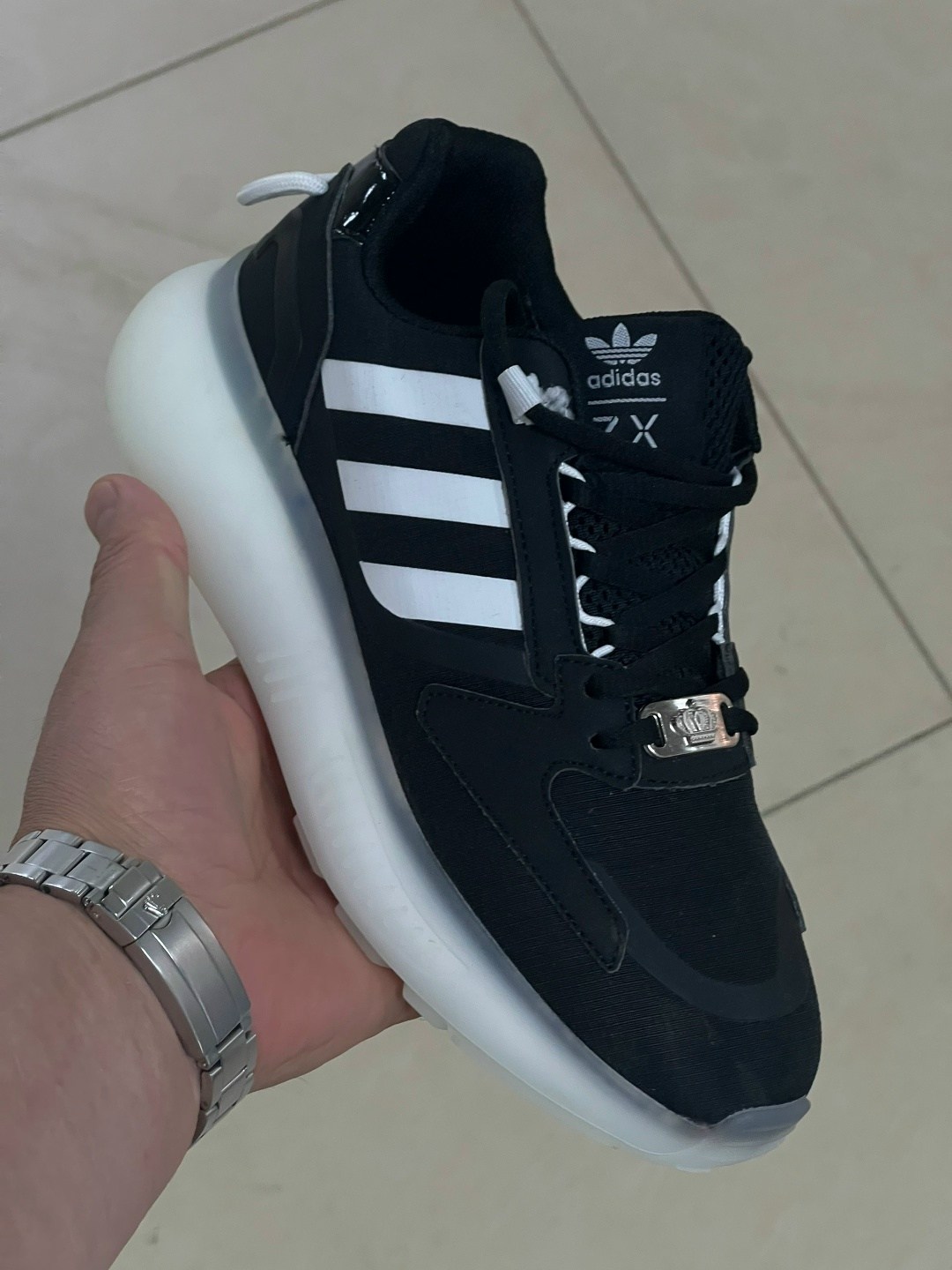 кроссовки adidas,кроссовки adidas мужские,кроссовки,мужские кроссовки,кроссовка мужской