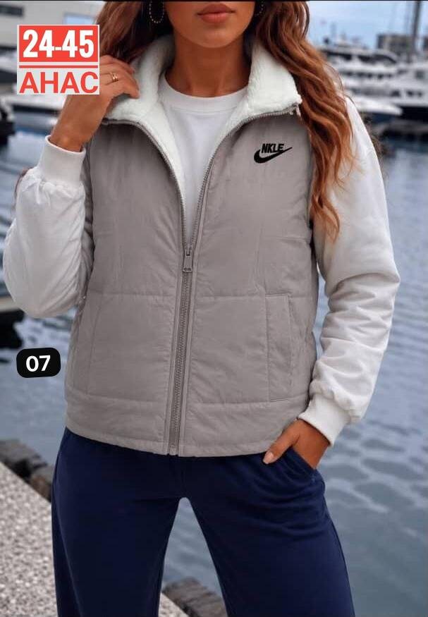 женский жилет nike,жилетка nike,жилет утепленный nike nike,жилет nike,жилет nike утепленный sportwear