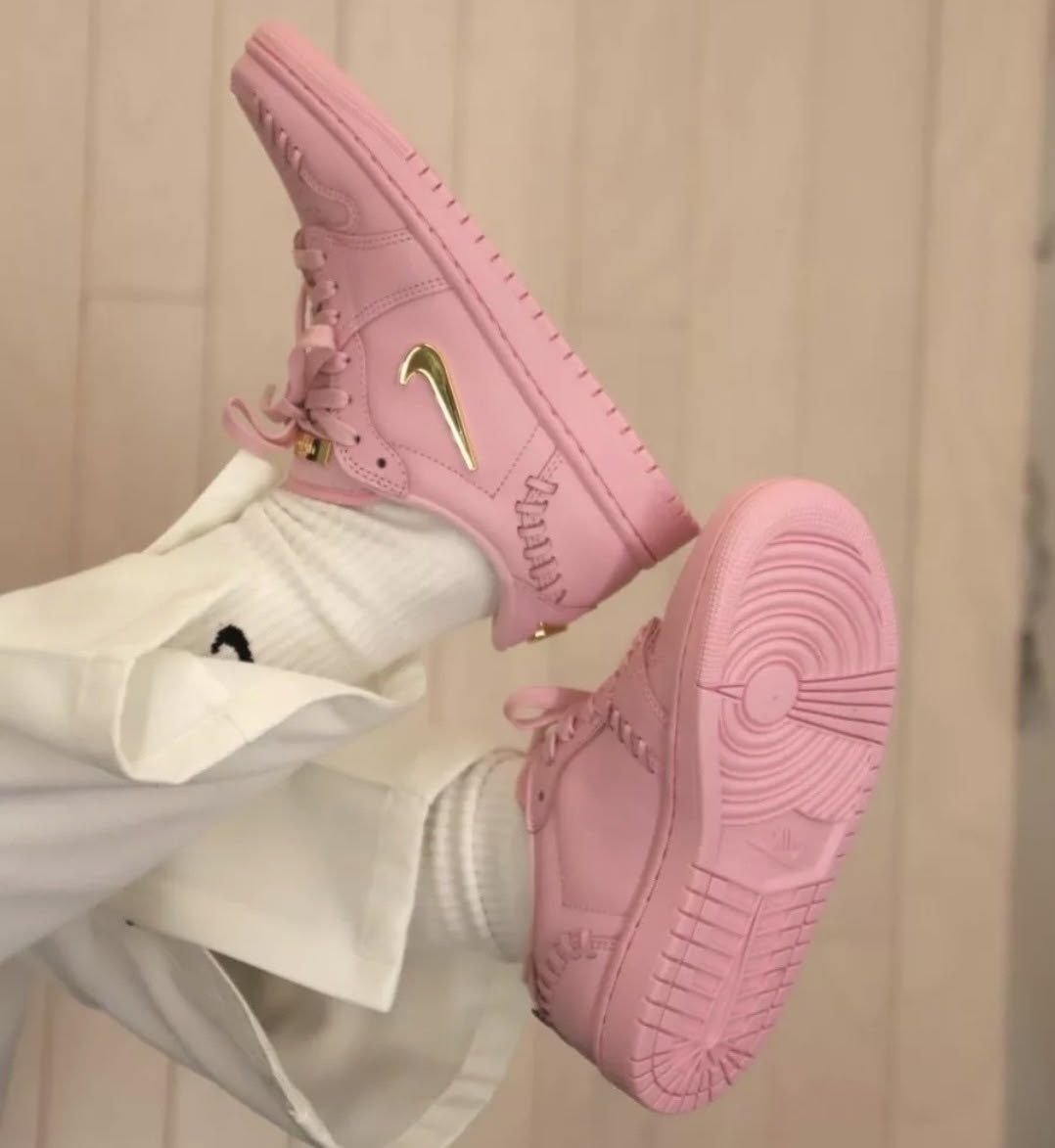 кроссовки женские nike air jordan 1,кроссовки женские nike,кроссовки,кроссовки женские розовые,кроссовки nike air jordan 1 low