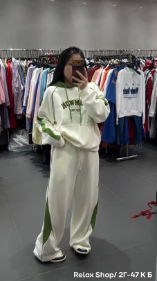Костюм