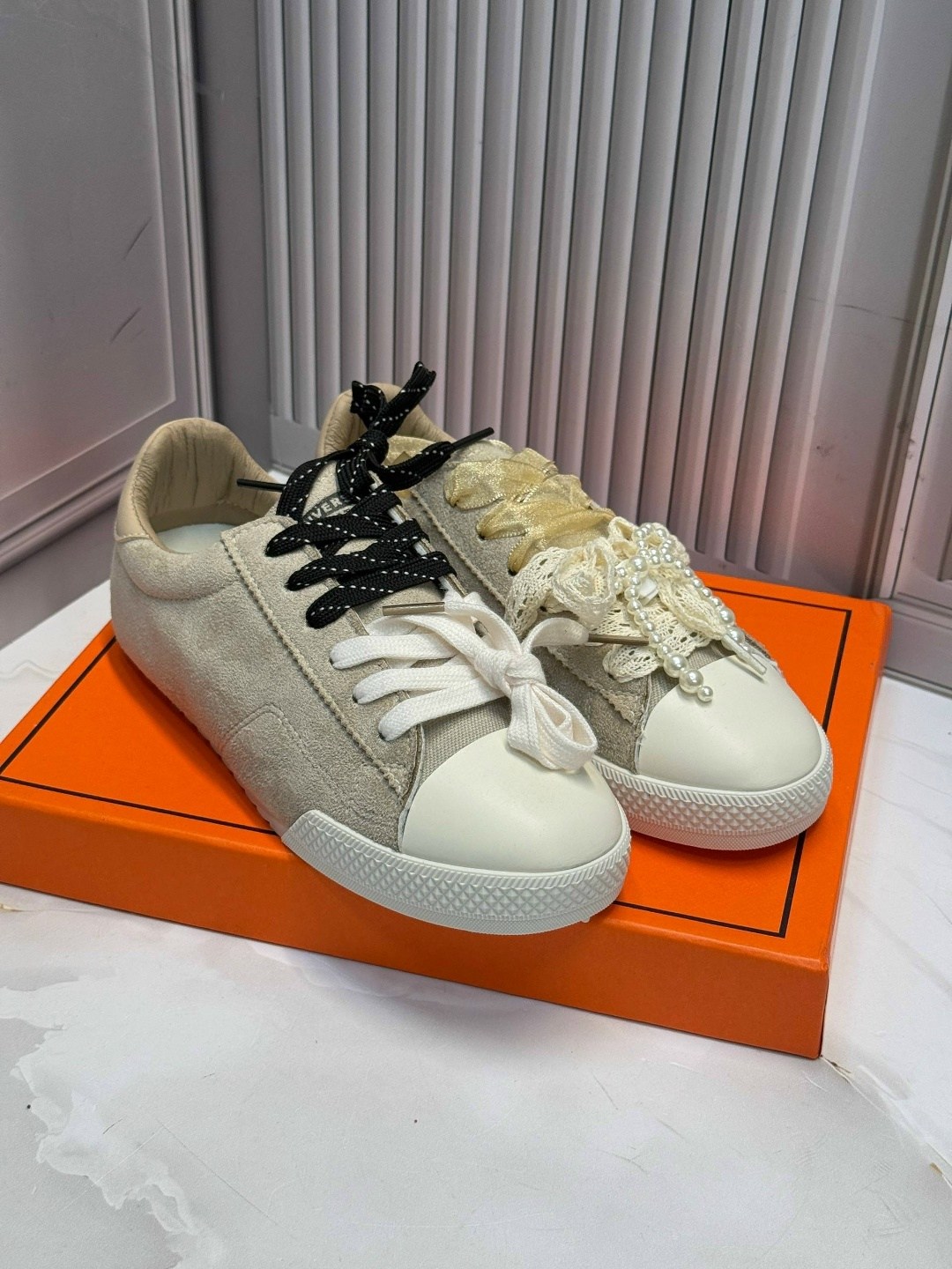,кроссовки hermes,женские кроссовки,женская ,кроссовки повседневные