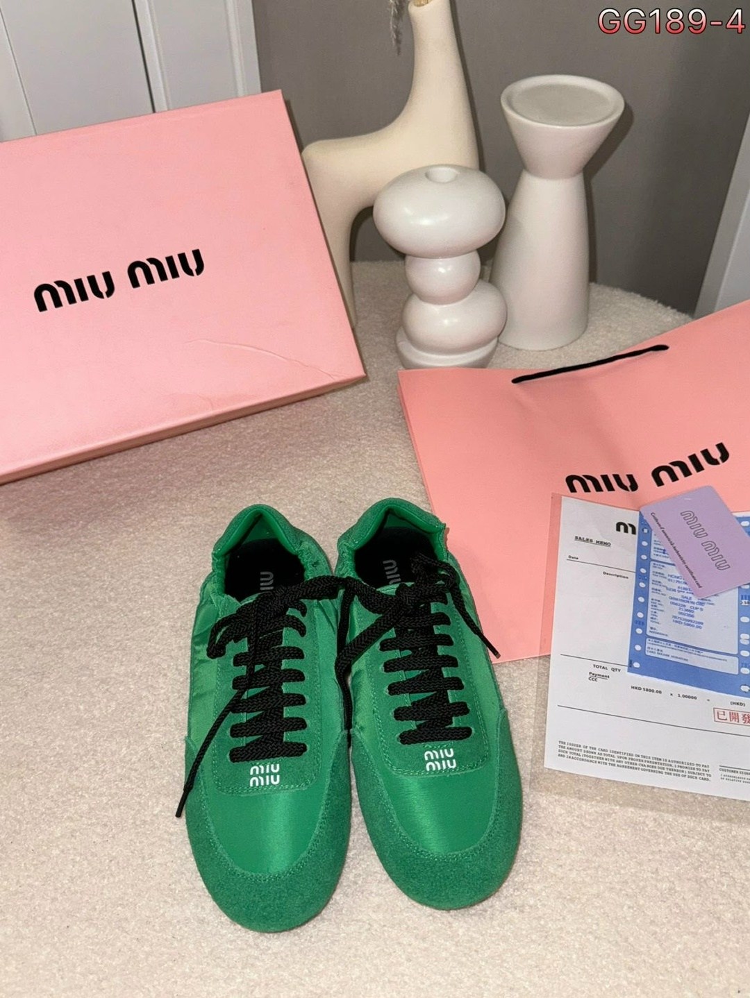 ,кроссовки miu miu,спортивная ,кроссовки prada,обуви