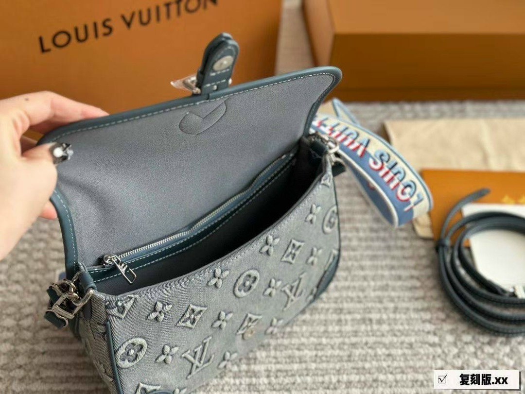 cумка louis vuitton,сумка женская louis vuitton,louis vuitton сумка на плечо,сумка через плечо louis vuitton,сумка луи виттон