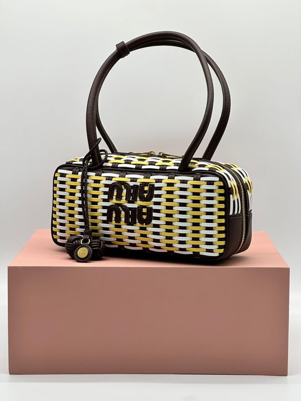 miu miu сумка,сумка,сумки,miumiu сумка,женская сумка miu miu