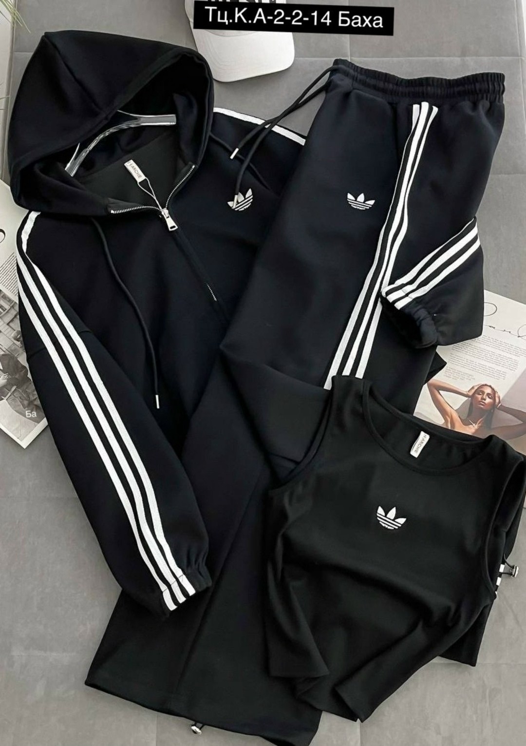костюм спортивный adidas,спортивные костюмы женские,женский спортивный костюм adidas,комплект одежды adidas sportswear,спортивные костюм